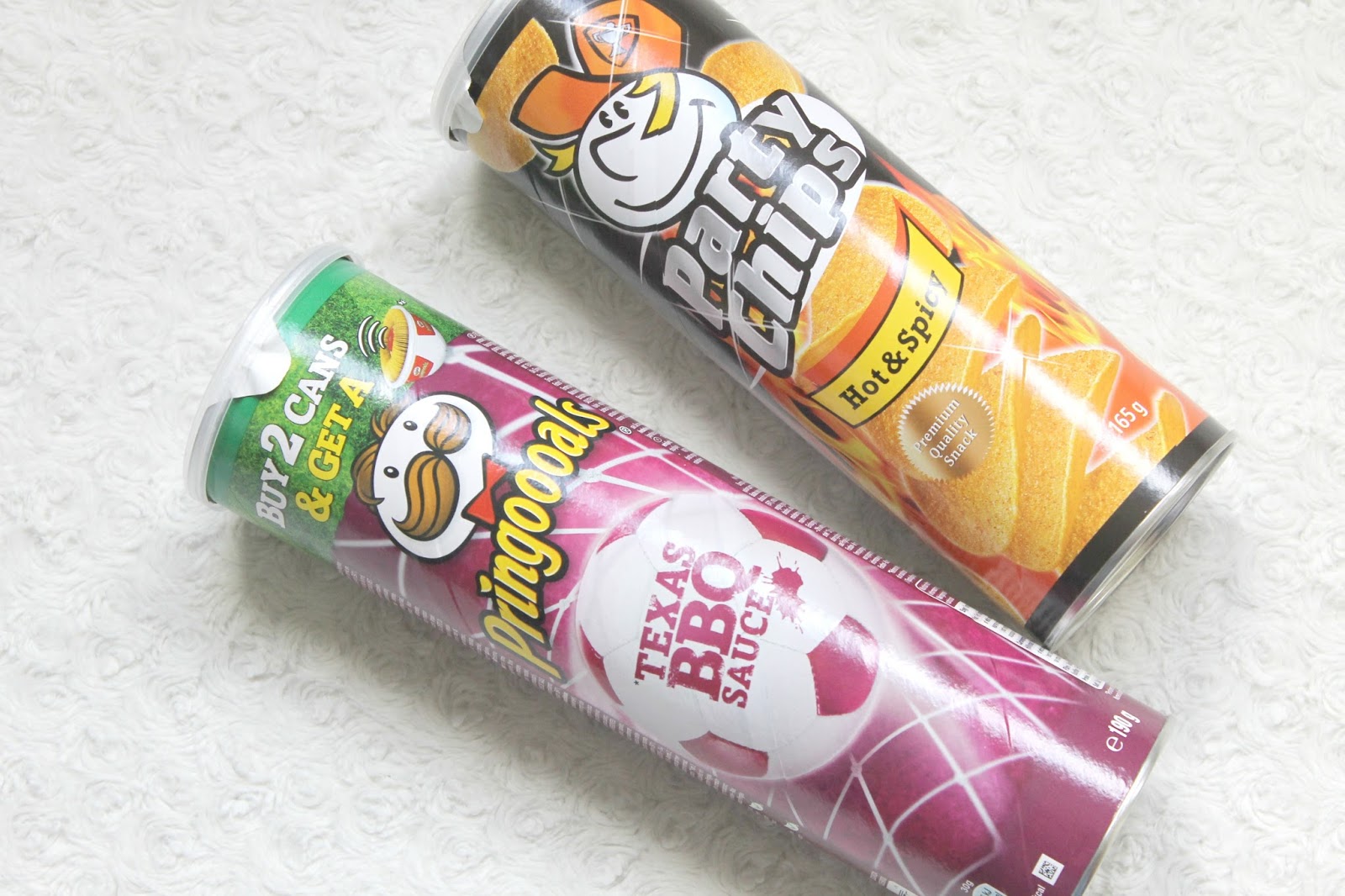pringles chips action
